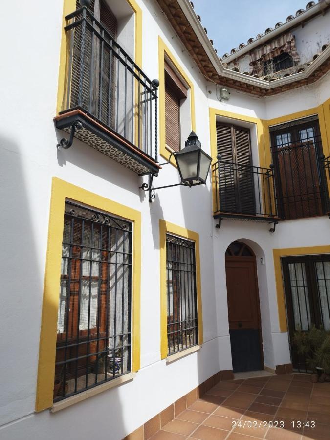 Atico Muy Luminoso En El Casco Antiguo Apartment กอร์โดบา ภายนอก รูปภาพ