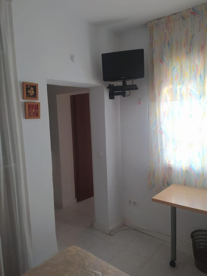 Atico Muy Luminoso En El Casco Antiguo Apartment กอร์โดบา ภายนอก รูปภาพ
